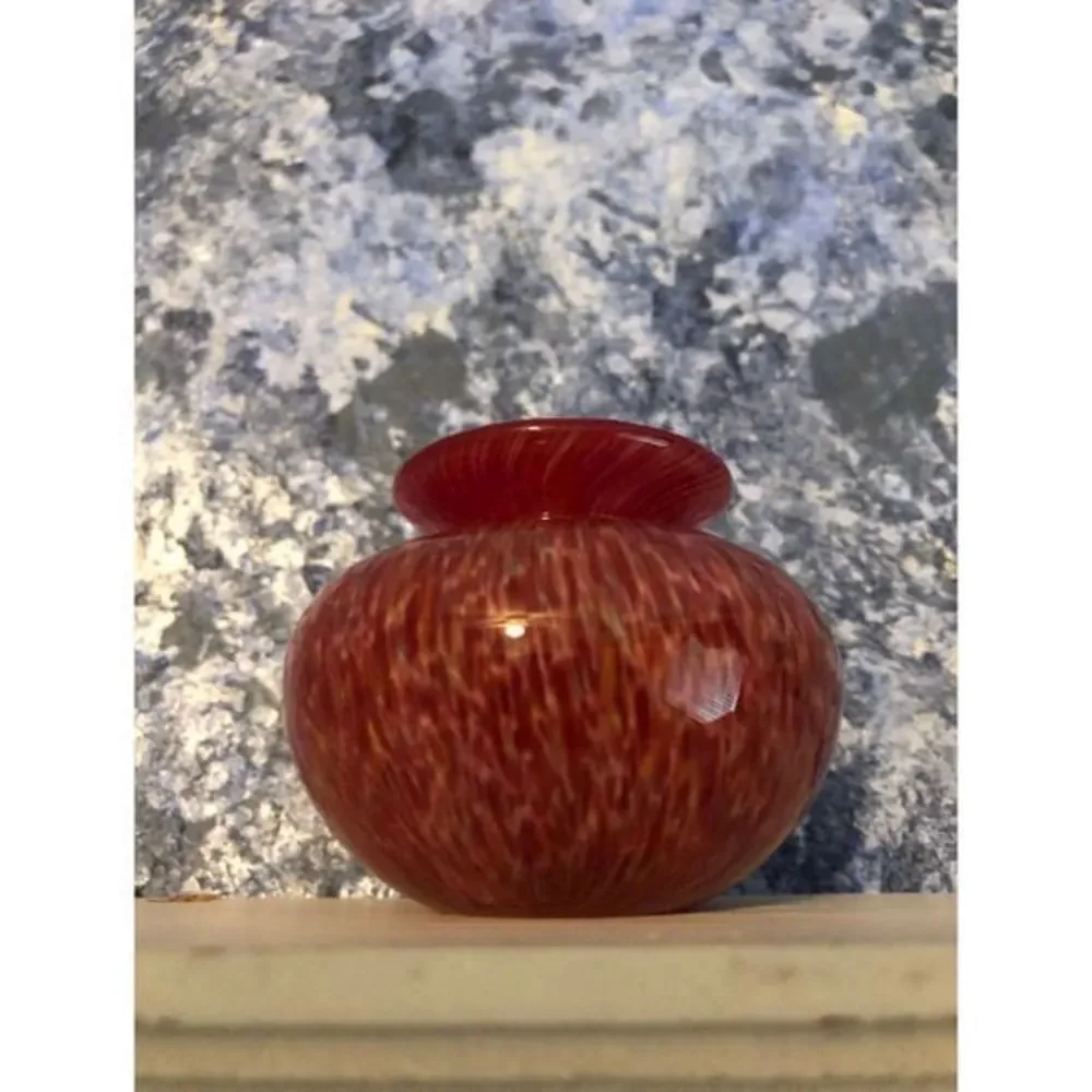 Vintage Art Glass Tiny Bud Vase Orange Red Swirl Hand Blown Glass 2